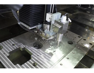 Price or Quality ? How to choose when you start a CNC Machining